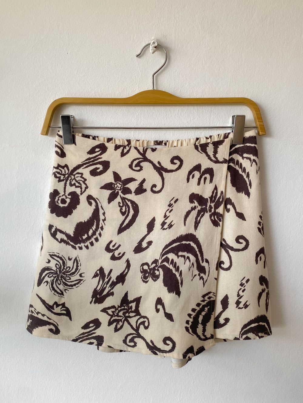 Falda short Barbados print marrón