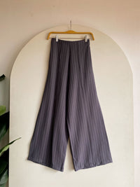 Pantalon Caeli rayas gris