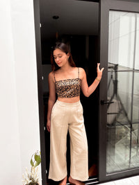 Top corto con lazo animal print